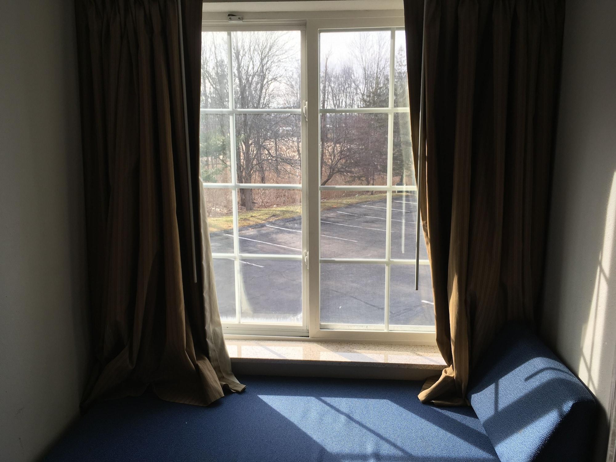 Microtel Inn By Wyndham - Albany Airport Latham Exterior photo